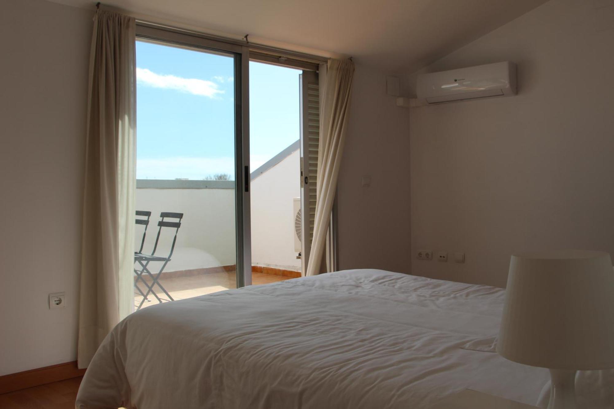 Apartamentos La Pergola Castellon Castellón de la Plana Rom bilde